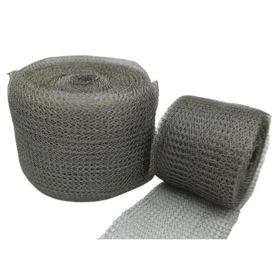 Garniture d'échappement enveloppée d'une grille en acier inoxydable pour éviter les éclatements