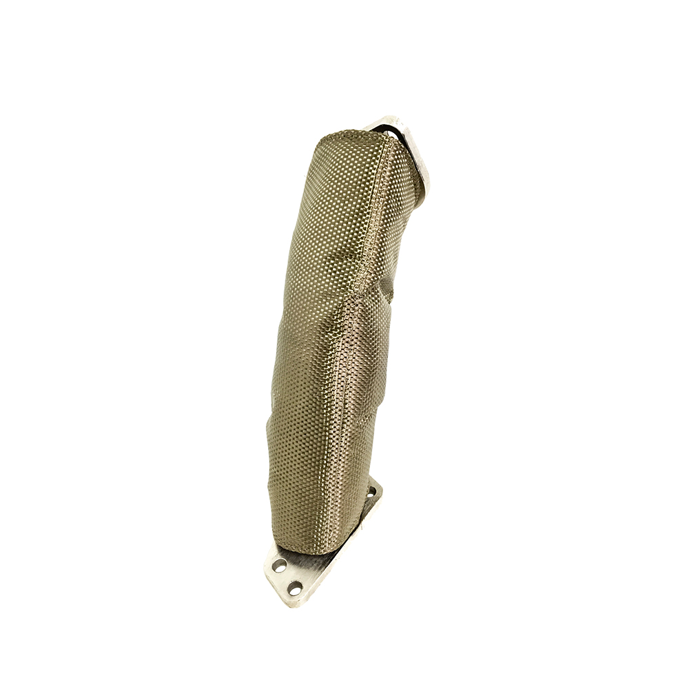 Qu'est-ce qu'une couverture isolante pour système d'échappement et pourquoi est-elle importante pour la gestion de la chaleur ?